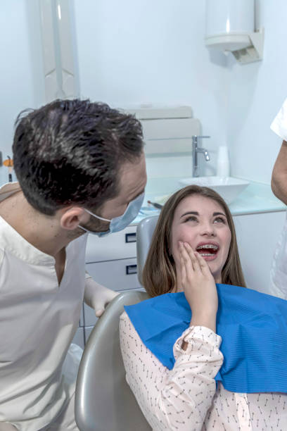 Best Dentist Open on Weekends  in Lake Waynoka, OH